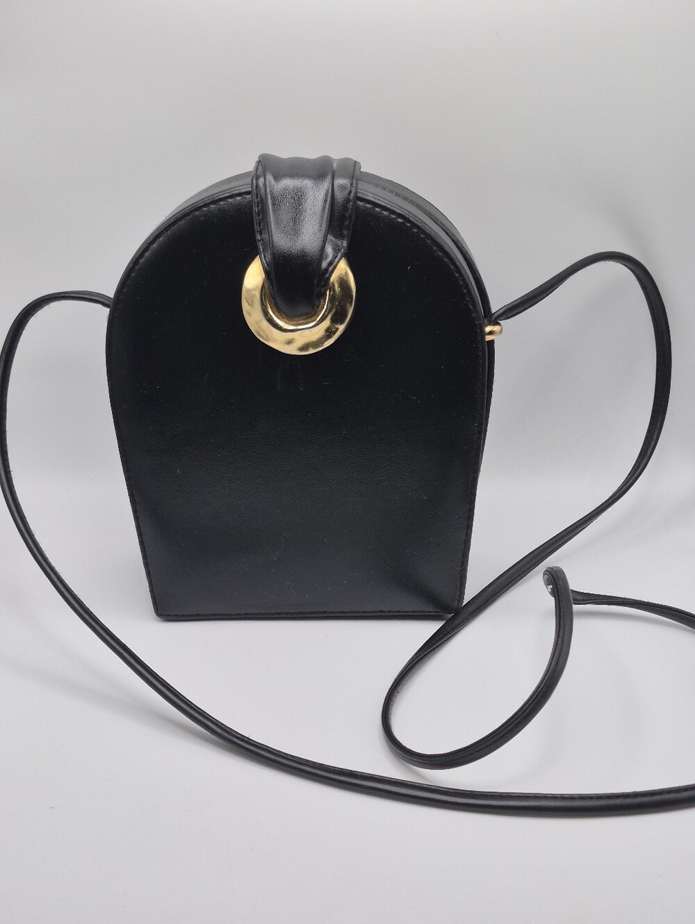 Casual Corner Black Leather Crossbody Bag with Gold Accent Snap Classic Vintage